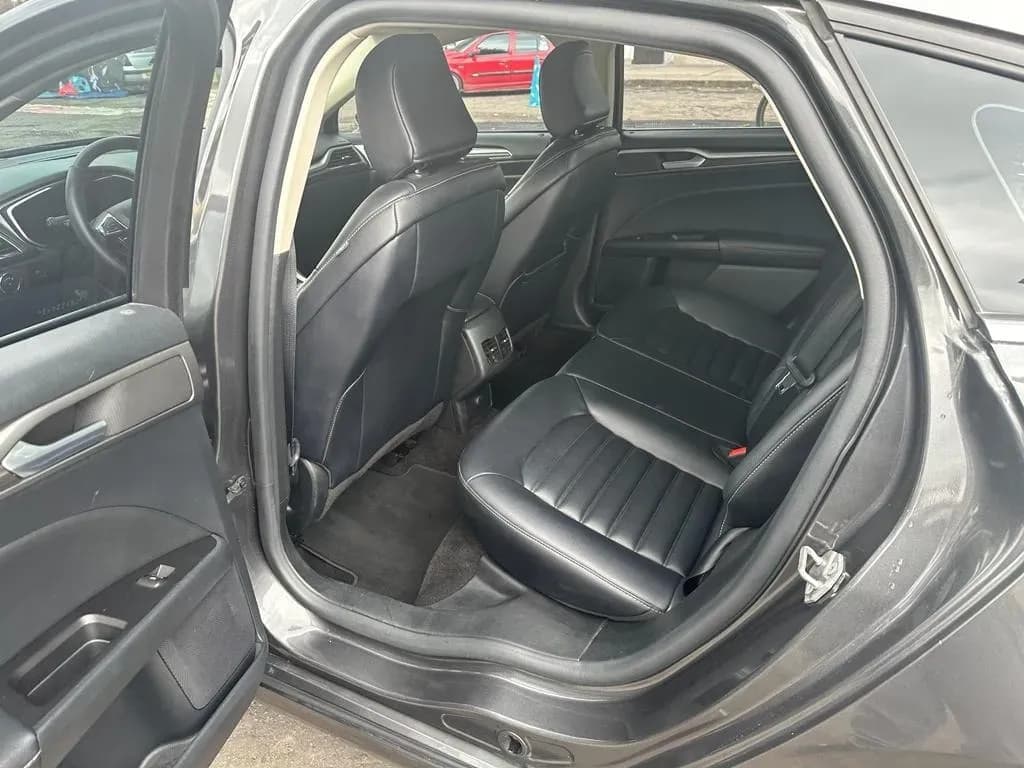 Ford Fusion SEL Hybrid 2020