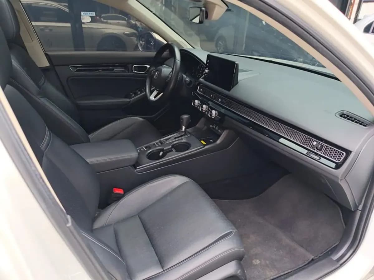 Honda Civic E-HEV 2023