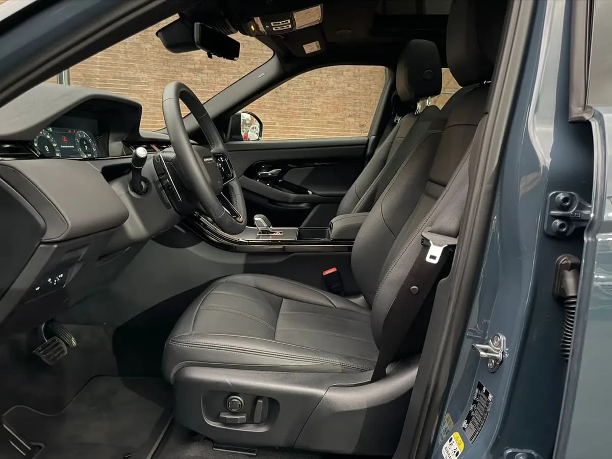 Land Rover Range Rover Evoque 2023