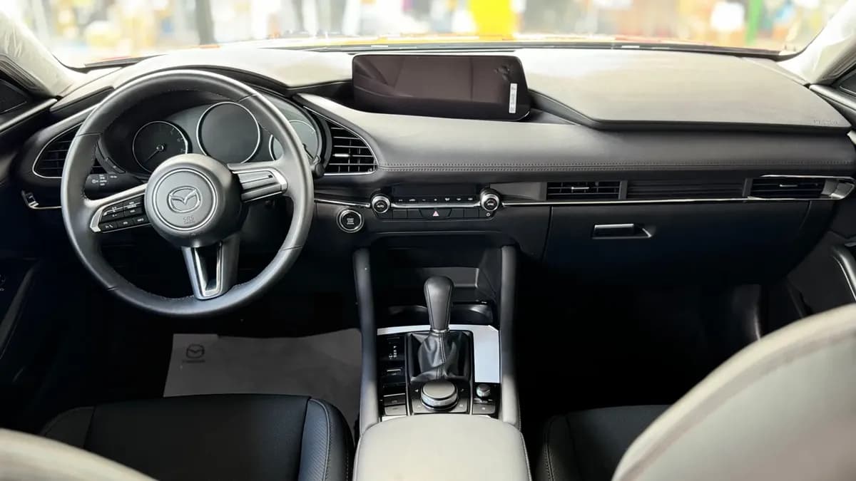 Mazda 3 Touring MHEV 2027