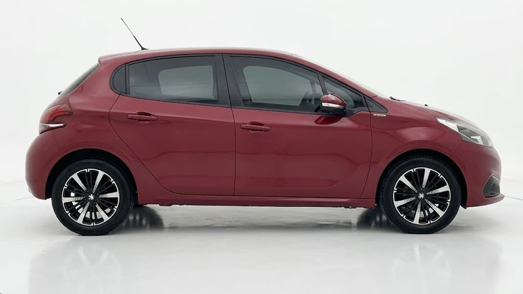 Peugeot 208 2018
