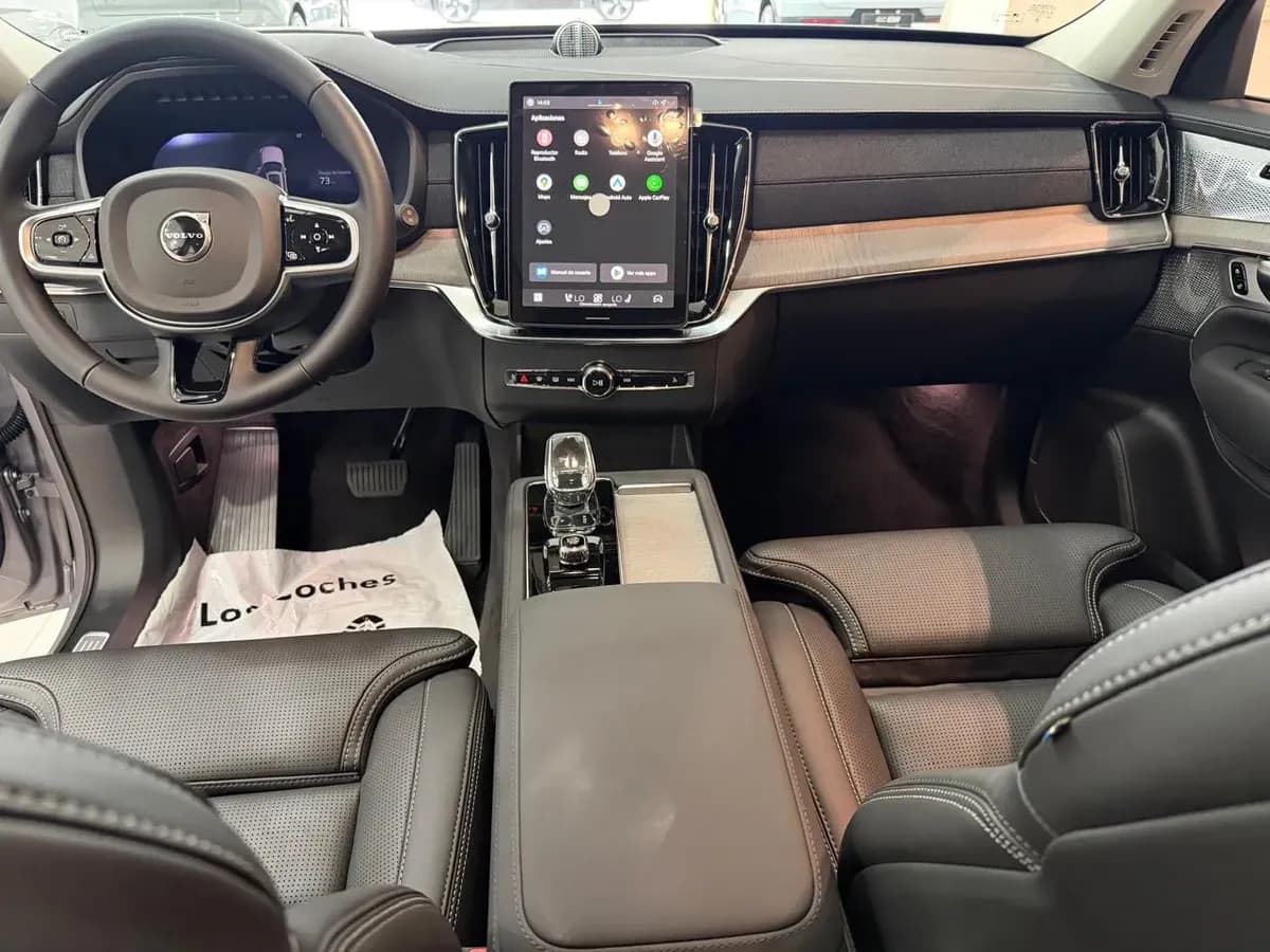Volvo XC 90 T8 2026 Hybrid