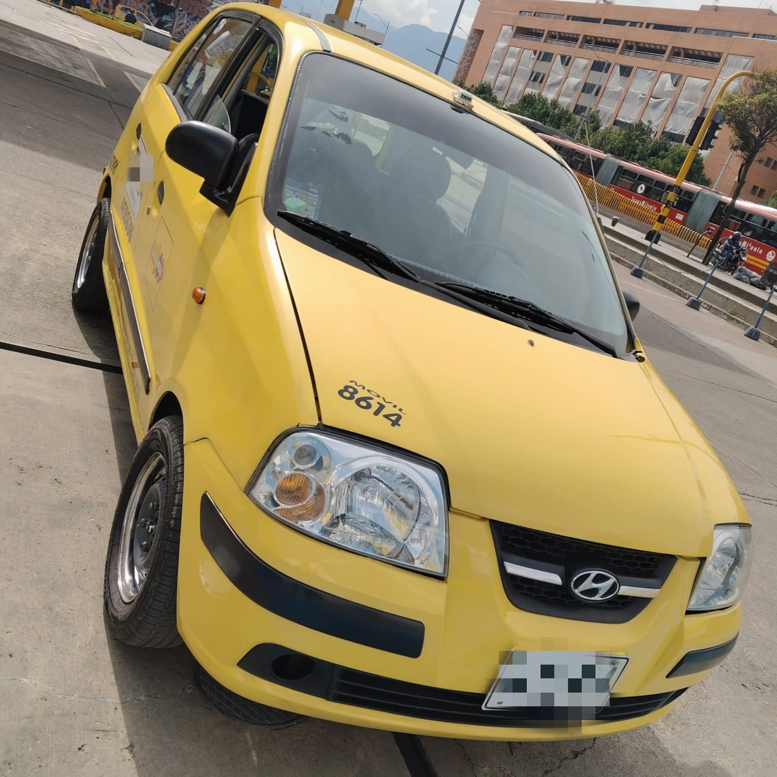 Hyundai Atos 2012 Amarillo Bogotá