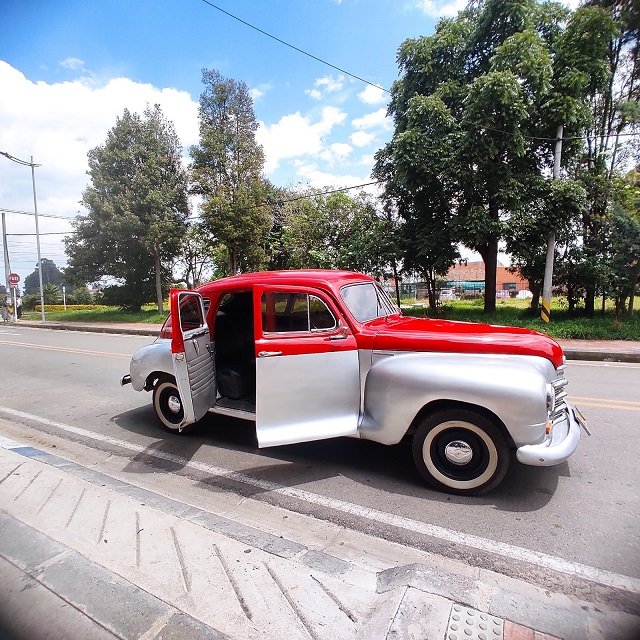 Dodge Plymouth 1947 Gris Funza
