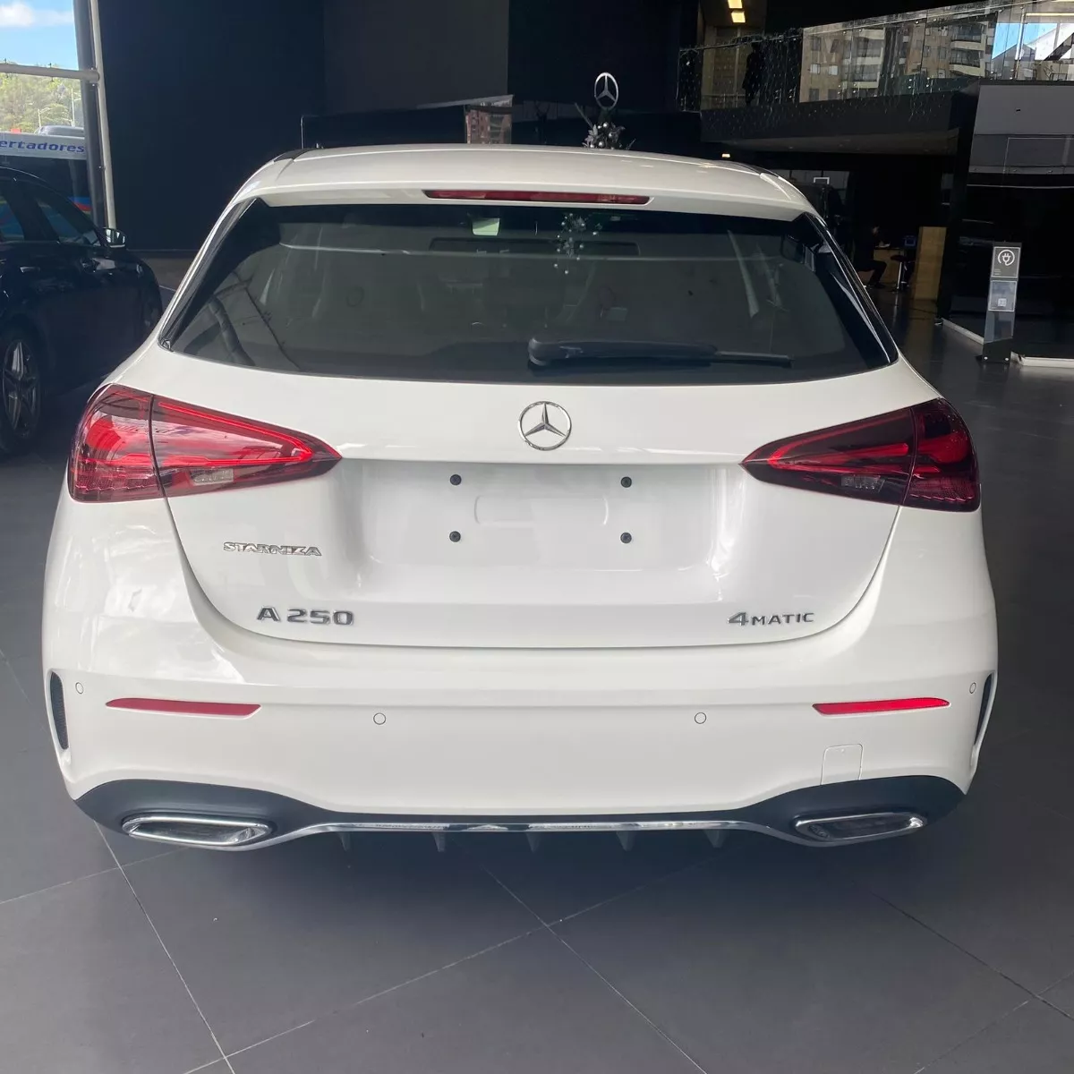 Mercedes-Benz A250 Amg Line 4matic Hibrido