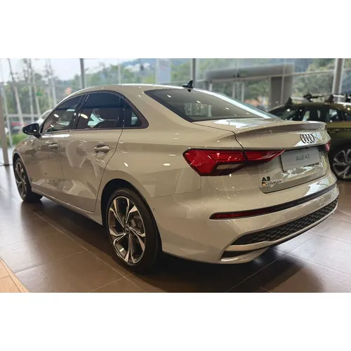 Audi A3 2026 Gris Bogotá