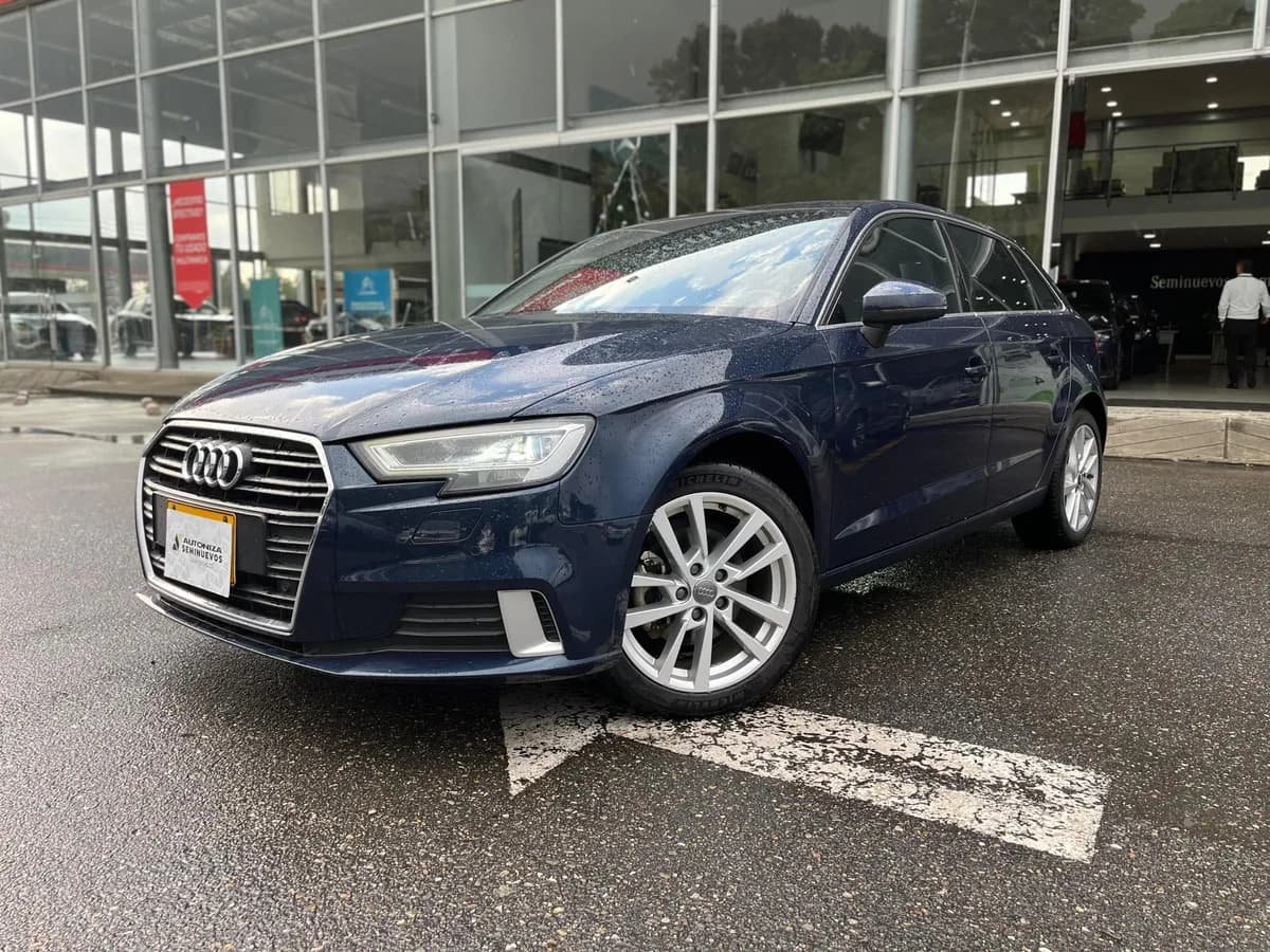 Audi A3 1.2 Ambition 2019 Azul