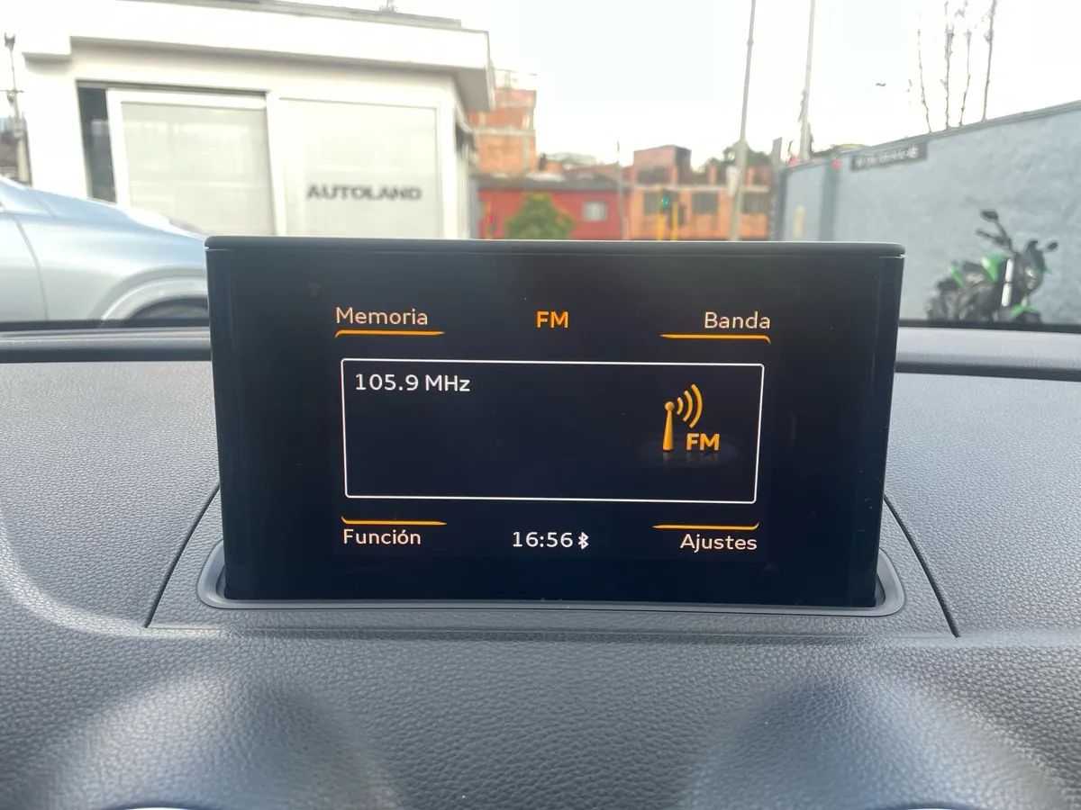 Audi A3 1.8 Attraction 2015 Negro