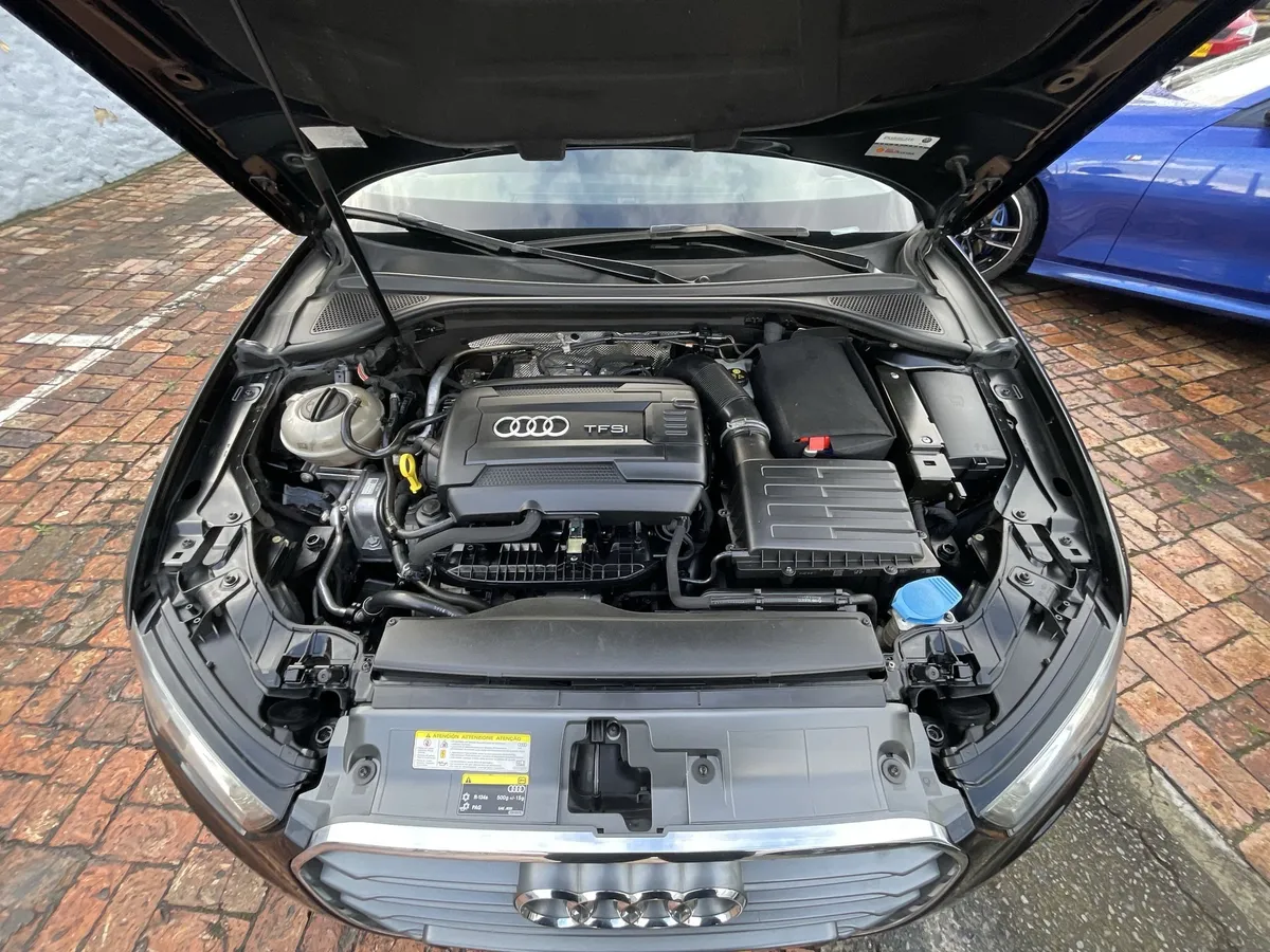 Audi A3 1.8 Attraction 2015 Negro