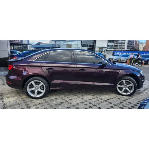 Audi A3 2015 Rojo Bogotá