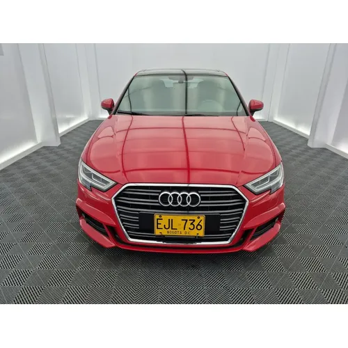 Audi A3 2018 Rojo Bogotá