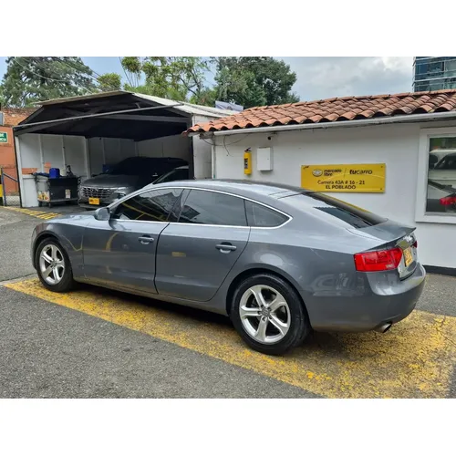 Audi A5 2013 Gris Medellín