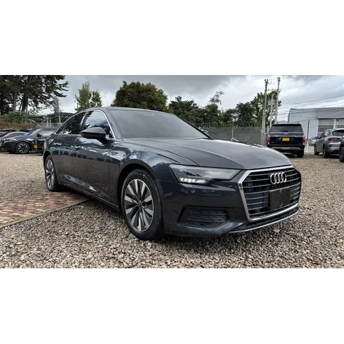 Audi A6 2023 Gris Bogotá