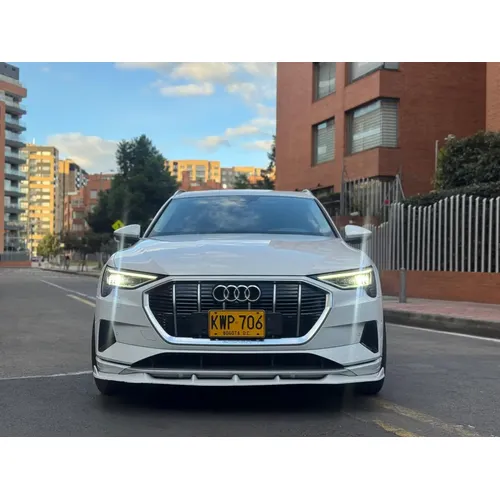 Audi E-tron 2022 Blanco Bogotá