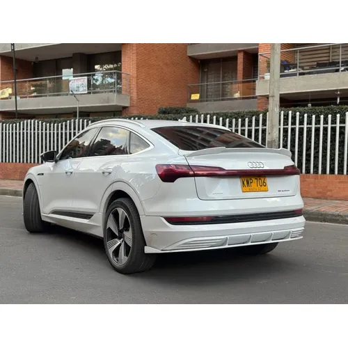 Audi E-tron 2022 Blanco Bogotá