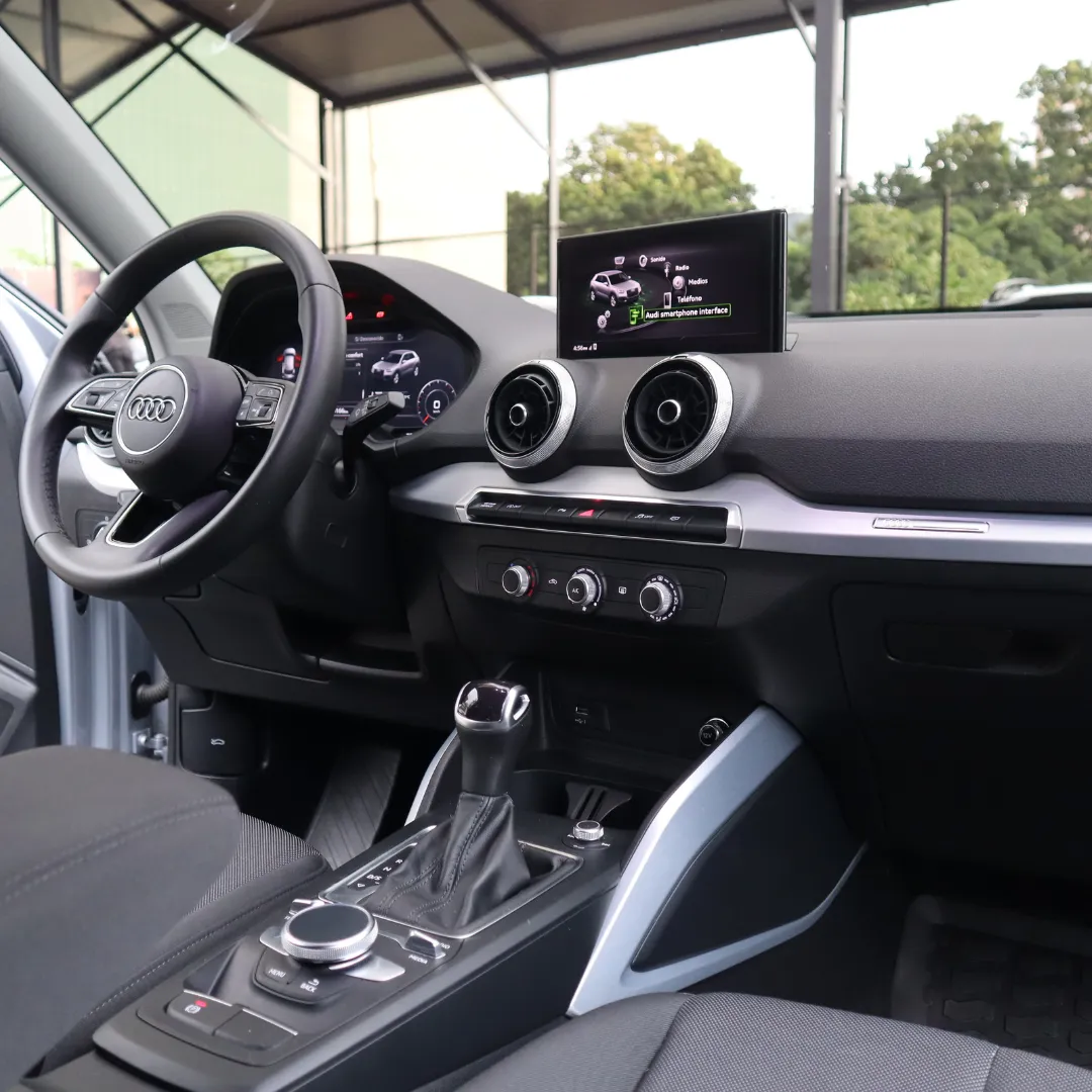 Audi Q2 2026 Plateado Floridablanca