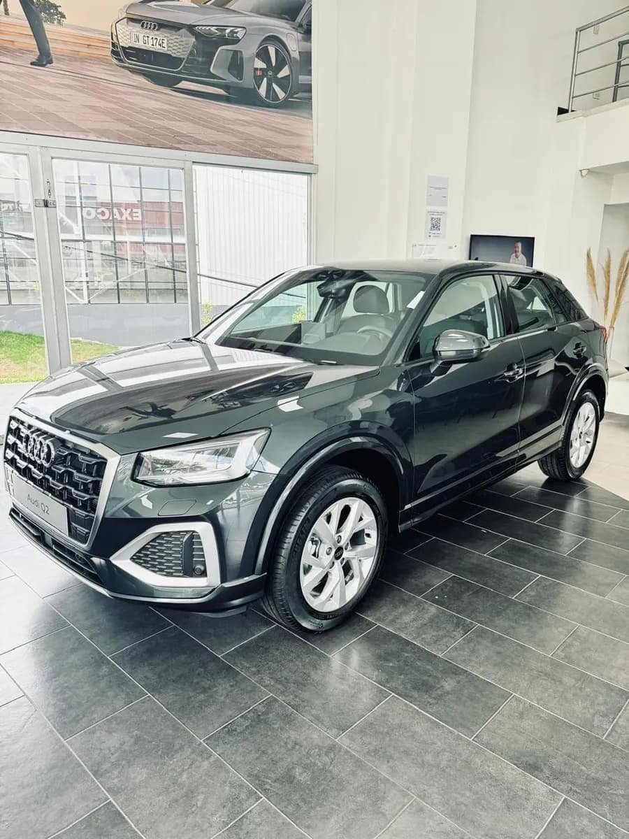 Audi Q2 2025 Urban Edition 1.4 TFSI Gris