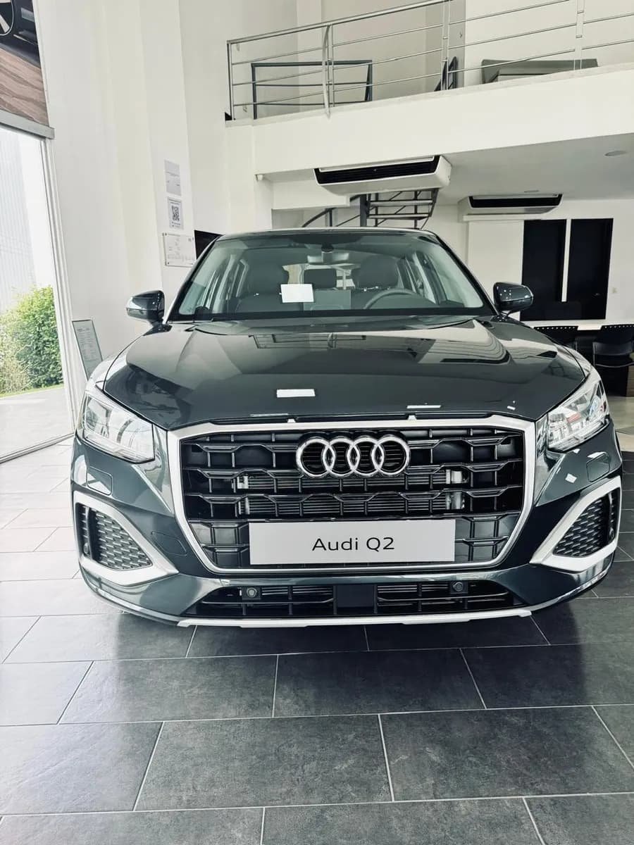 Audi Q2 2025 Urban Edition 1.4 TFSI Gris