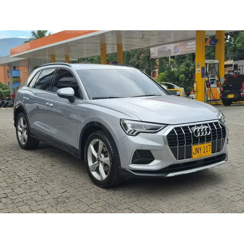 Audi Q3 2021 Plateado Medellín