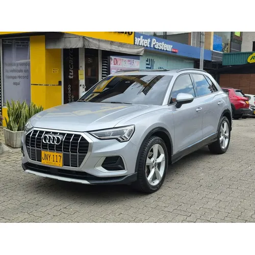 Audi Q3 2021 Plateado Medellín