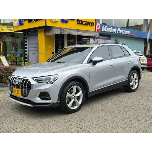 Audi Q3 2021 Plateado Medellín