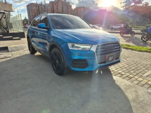 Audi Q3 2018 Azul Bogotá