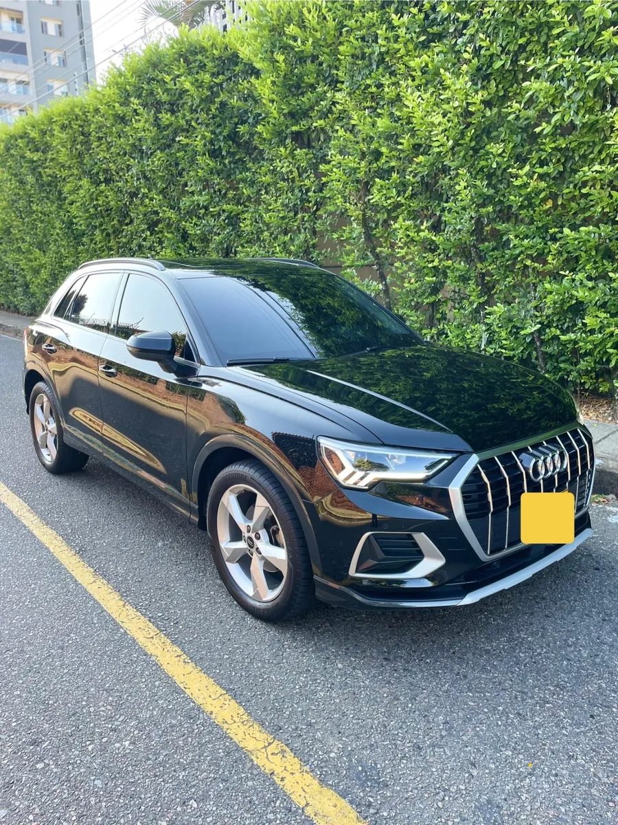 Audi Q3 2023 Negro Bucaramanga