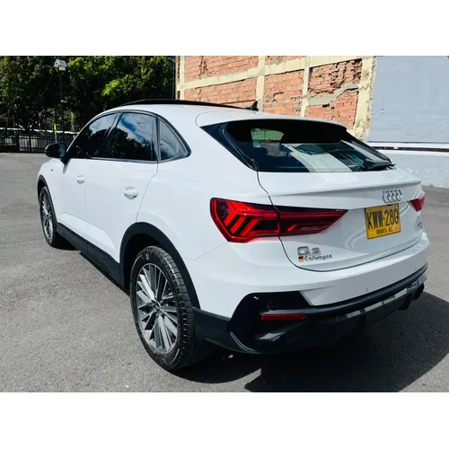 Audi Q3 2022 Blanco Bogotá