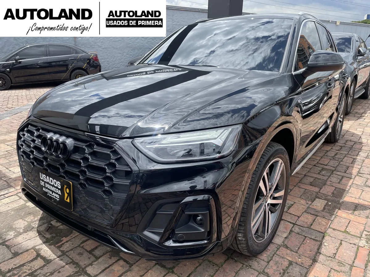 Audi Q5 2024 Negro Bogotá