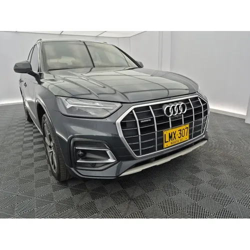 Audi Q5 2022 Gris Bogotá