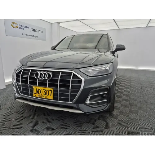 Audi Q5 2022 Gris Bogotá