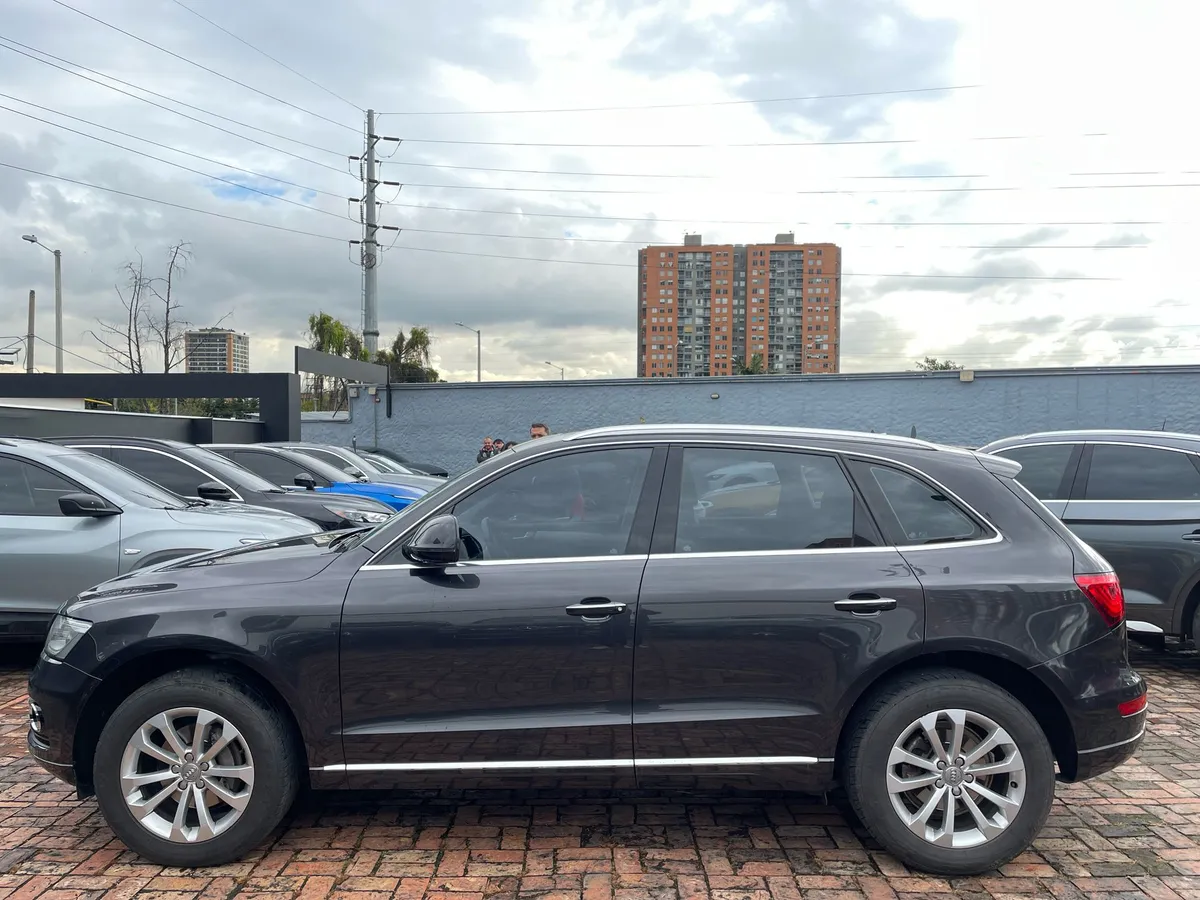 Audi Q5 2017 Negro Bogotá
