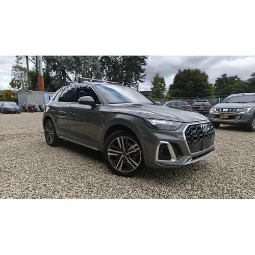 Audi Q5 2025 Gris Bogotá