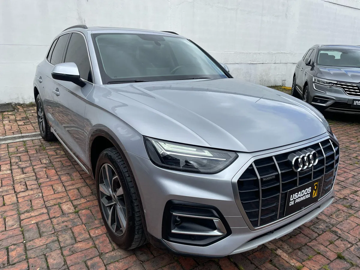Audi q5 sportback 2021 Gris Bogotá