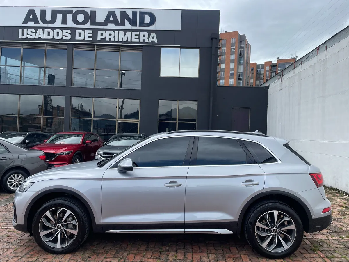 Audi q5 sportback 2021 Gris Bogotá