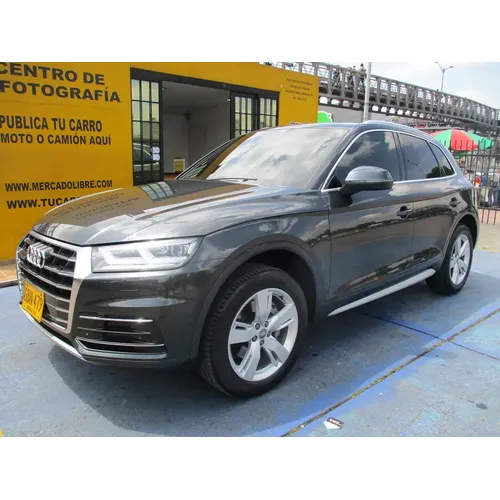 Audi Q5 2019 Gris Bogotá