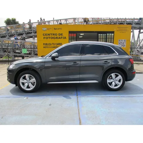 Audi Q5 2019 Gris Bogotá