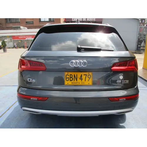 Audi Q5 2019 Gris Bogotá