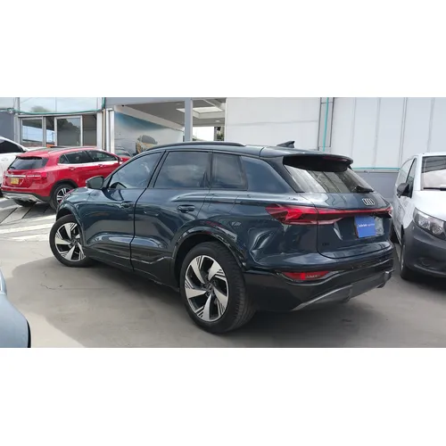 Audi Q6 2025 Azul Bogotá