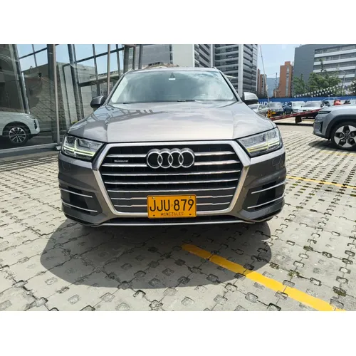 Audi Q7 2017 Gris Bogotá