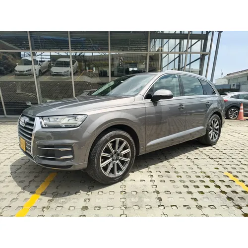 Audi Q7 2017 Gris Bogotá