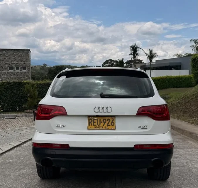 Audi Q7 3.0 Tfsi Quattro blanco5