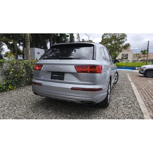 Audi Q7 2019 Plateado Bogotá
