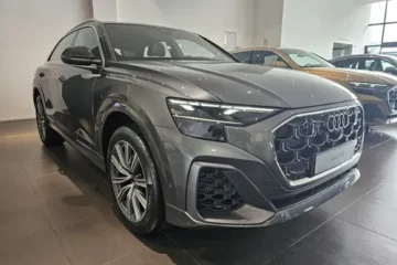 Audi Q8 S Line