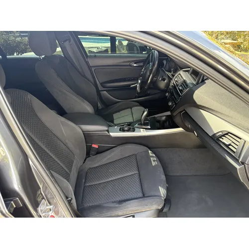 BMW 120i 2016 Gris Medellín