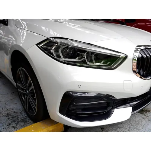 BMW 118i 2023 Blanco Bogotá