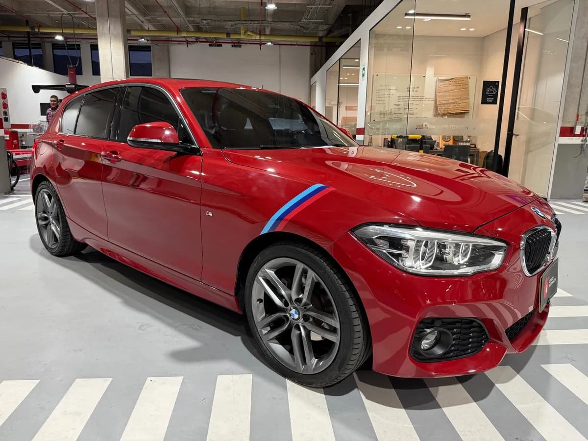 BMW Serie 1 2.0 120i F20 Lci M Edition 2019 Rojo