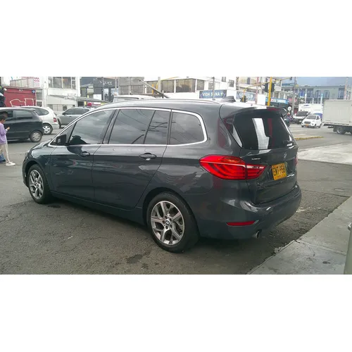 BMW 218i 2018 Gris Bogotá