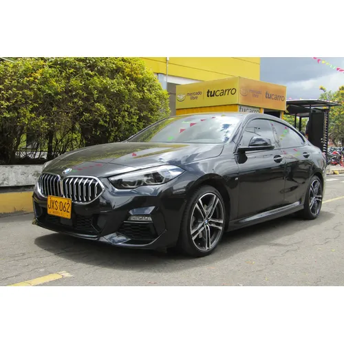 BMW 218i 2022 Negro Bogotá