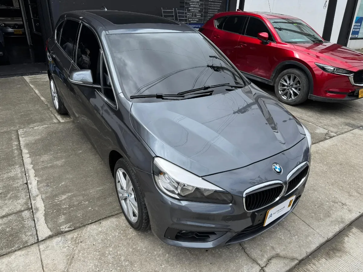 BMW 218i 2015 Gris Bogotá